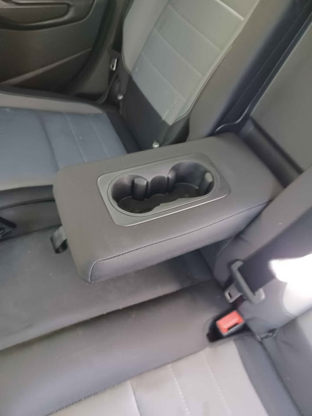 2015 Ford Escape in Cars & Trucks in St. Albert - Image 4