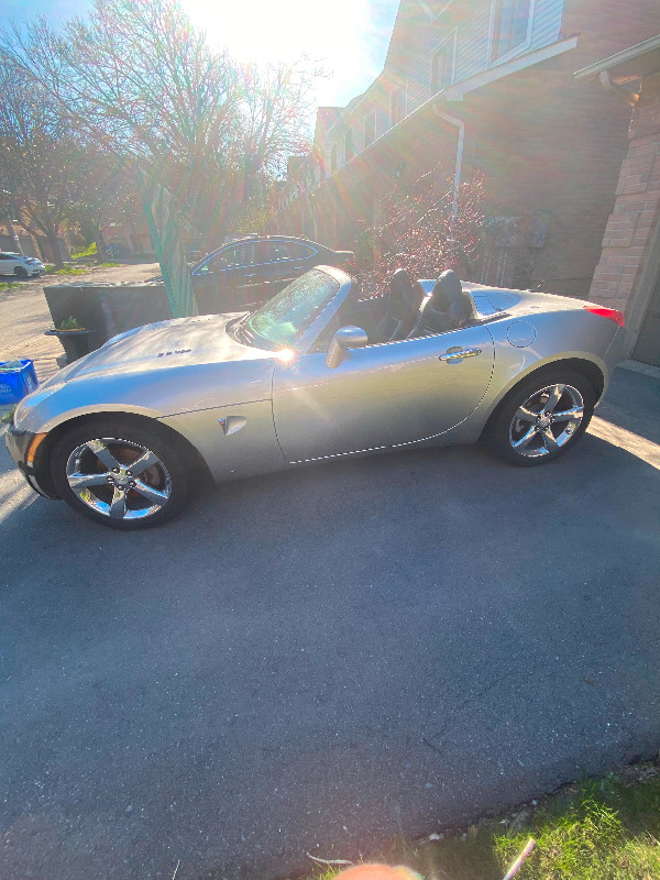 2008 Pontiac Solstice in Cars & Trucks in Hamilton - Image 3