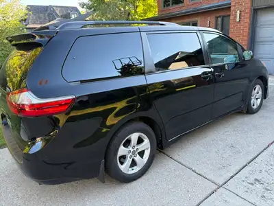 2020 Toyota Sienna LE, Original Owner. Private sale, "Black Colour", no accident, clean condition, "...