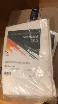New 2-Pack of Bathroom Floor Mat Towels