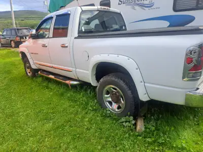 199,000 kms original kms on motor and transmission. Interior is immaculate. Minimal rust for year. N...