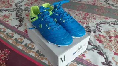 Soccer Shoes - Size 7.5, View more