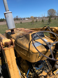 Ford 3400 tractor loader