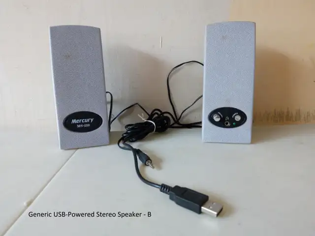 PC Speakers in Speakers, Headsets & Mics in Mississauga / Peel Region - Image 4