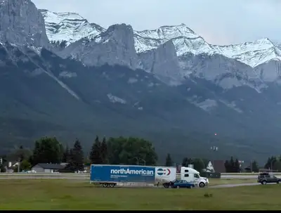 NOW HIRING MOVERS & DRIVERS – START IMMEDIATELY!, View more