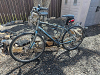 Specialized Crossroads 1.0 Hybrid Bicycle