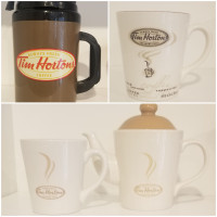 Collectible TIM HORTONS mugs / coffee pot