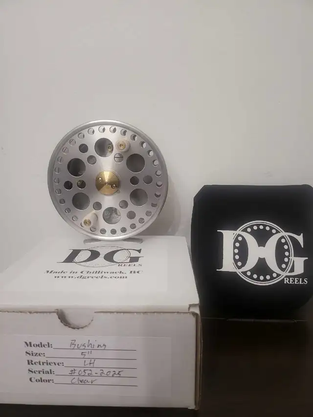 centerpin reel. float reel. DG reel.62863739113602122
