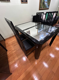 Dinning table and four chairs