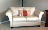 LEATHER LOVE SEAT PAIR (white)