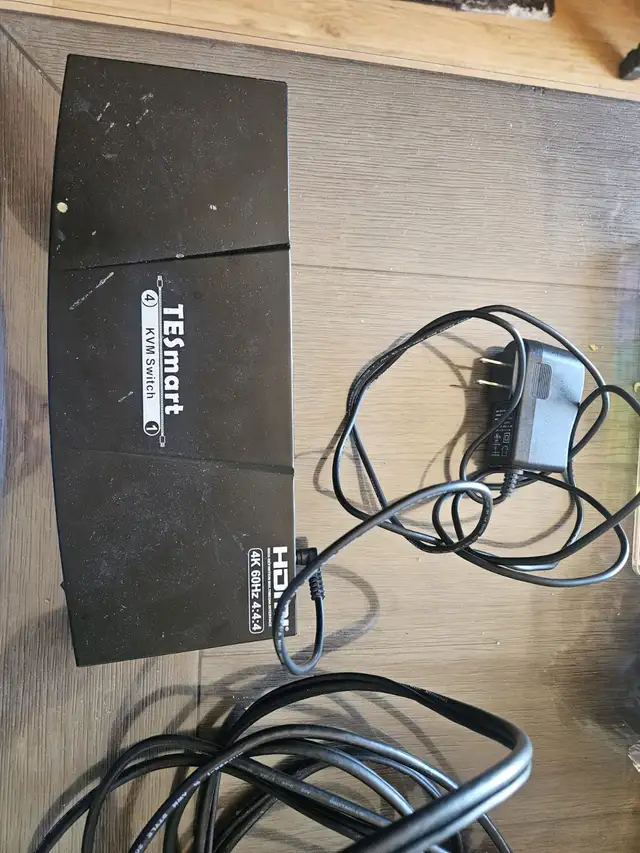 4-Port KVM Switch 4K 60Hz – Perfect for Home Office & Multi-PC S in Cables & Connectors in Mississauga / Peel Region - Image 6