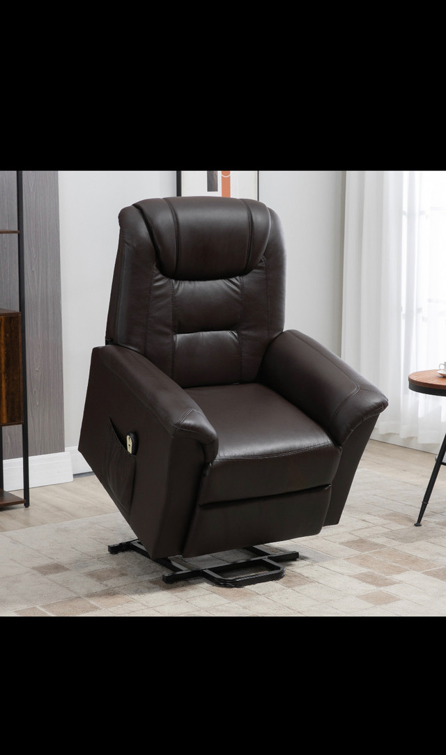 Power lift reclining chair  in Couches & Futons in City of Toronto