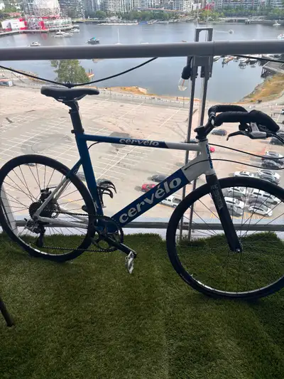 Super fun unique Cervelo triathlon P2K bike . 52 small frame . I am 5.8 and is perfect for me . This...