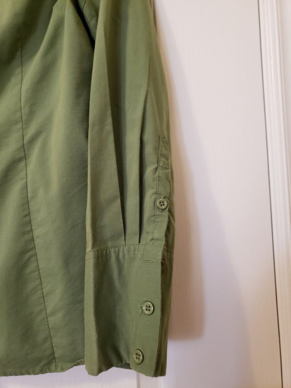 Tag Studio Women's XL Green Shirt in Women's - Tops & Outerwear in Markham / York Region - Image 4
