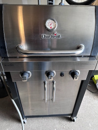 Char-Broil 'Commercial' Series 3-burner BBQ - Natural Gas