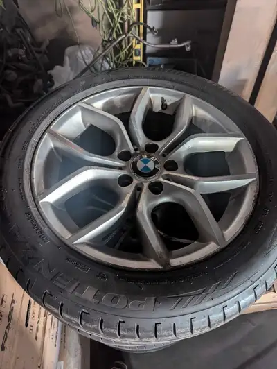 Selling a set OEM 18-inch 8J ET43 BMW wheel, originally from an X4(F26) wheel style 308. This used w...