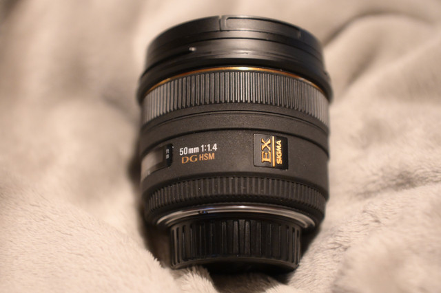 sigma 50mm f1:1.4 ex dg hsm pour nikon FX dans Appareils photo et caméras  à Ville de Montréal