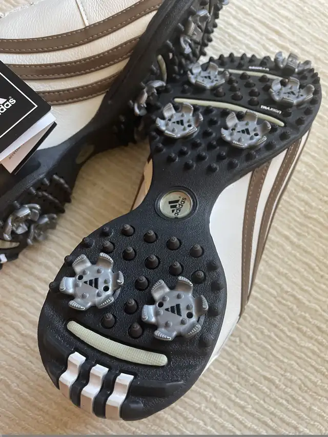 *Brand New* Adidas Women Driver Prima Golf Shoes (US# 8) in Golf in Mississauga / Peel Region - Image 8