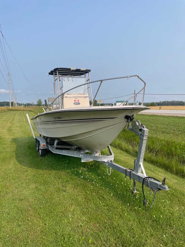 21’ vip center console Powerboats & Motorboats Owen Sound Kijiji