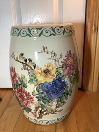 Vintage Asian Themed Hand Painted Porcelain/Ceramic Stool 