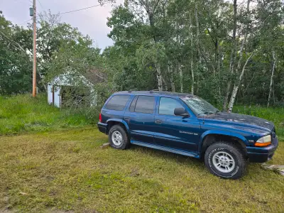 Durango for Parts or Project. Was parked for 10 years in a shop , had a broken heatercore(new part i...