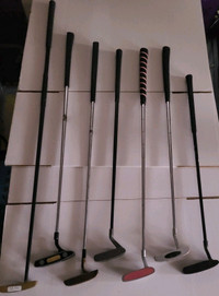 7 RH golf putters 