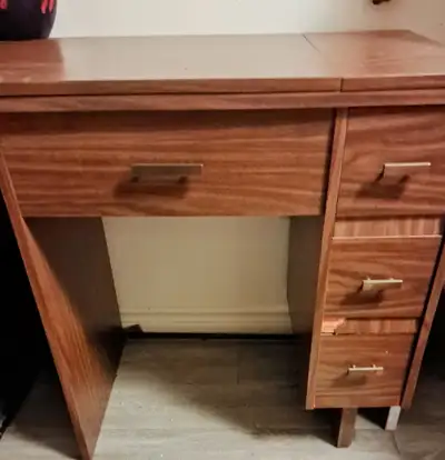 Desk/Sewing Machine Table, View more