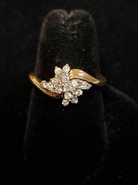 14k Yellow Gold Diamond Cluster Ring 0.30ct Size 7