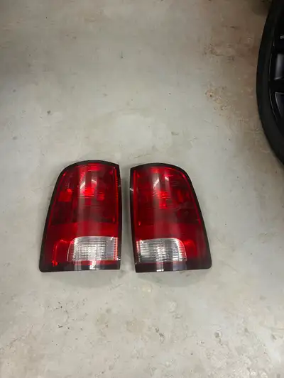 I have two tail lights that’ll fit a 2009 to a 2023 ram classic with non-LED tail lights. $30 for th...