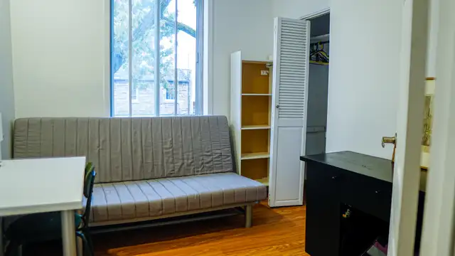 Room for rent in Room Rentals & Roommates in City of Montréal - Image 8