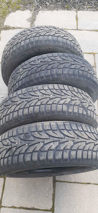 P195/65R15 Snow Tires