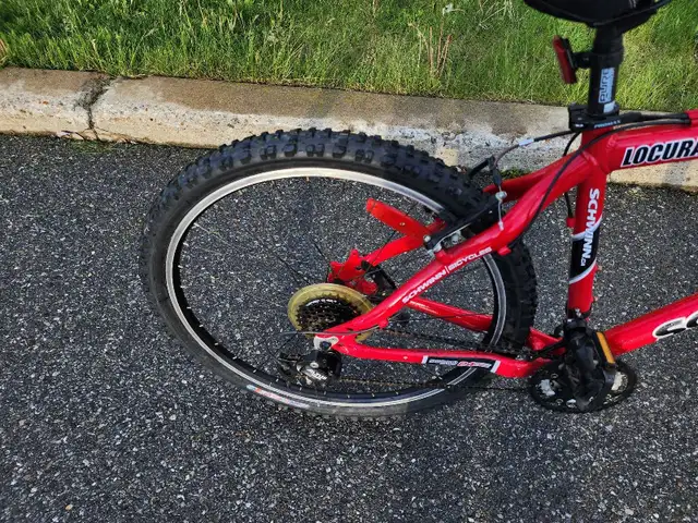 Vélo de Schwinn Locura FS – 26 pouces – 24 vitesses – Pr in Other in Longueuil / South Shore - Image 6
