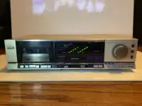 AIWA AD 3250 STEREO CASSETTE DECK PLAYER