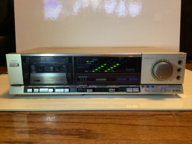 AIWA AD 3250 STEREO CASSETTE DECK PLAYER in Stereo Systems & Home Theatre in City of Toronto