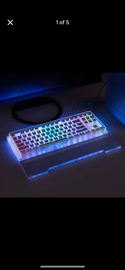 Geekria Acrylic TKL Keyboard Wrist Rest, View more