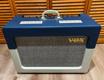 Vox - AC15C1-TVBC Amp- Limited Edition - Blue and Cream Combo, View more