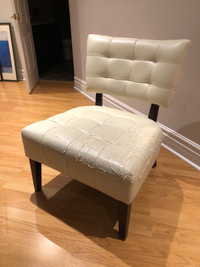 Wide Armless Living Room Accent Chair Off White. Seat needs reco