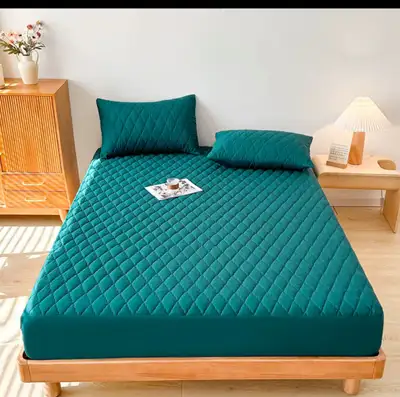 Quilted Mattress Cover 137x190 cm new never used, View more