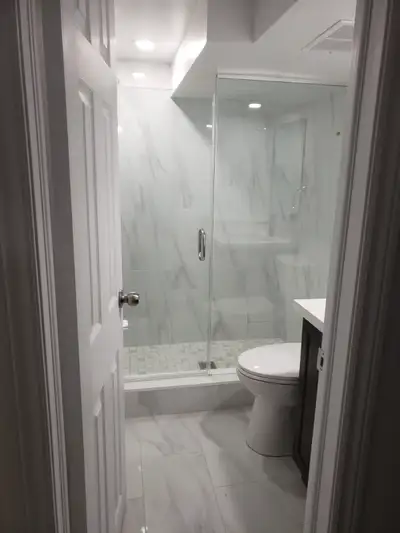 4 bedroom and 2 bathroom unit is for rent! immediately