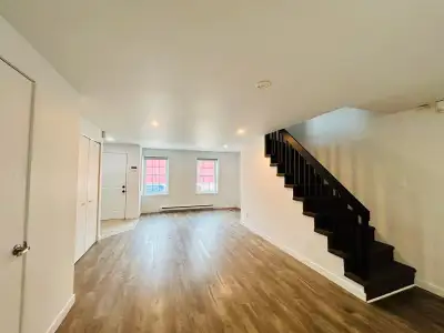 Near Griffintown, Available Now, 2-Story Townhouse, $2000