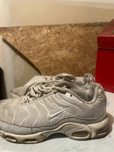 nike Tn’s all white used size 8, View more