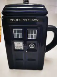 Doctor Who Tardis Coffee Mug with Lid  Police Public Call box