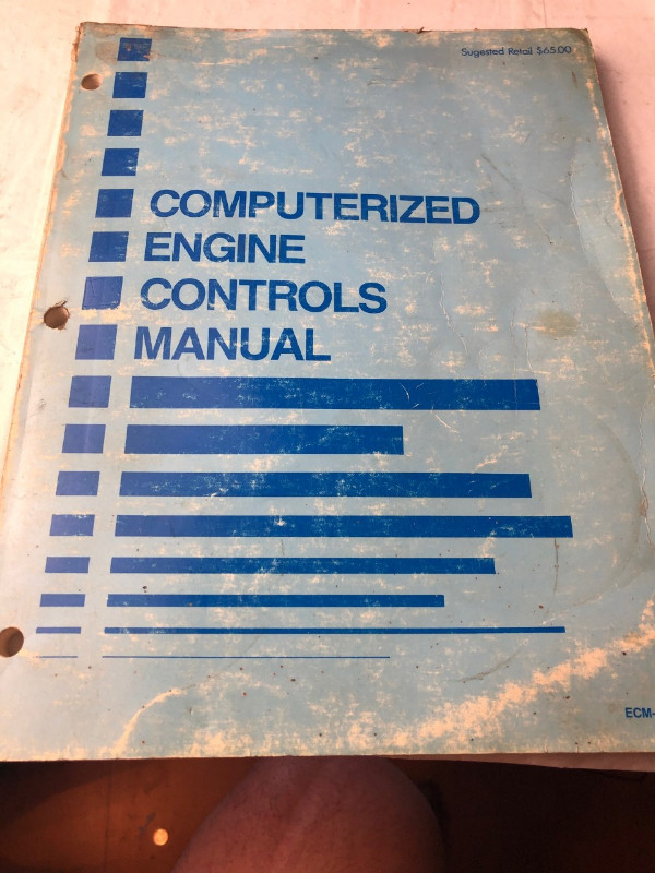 COMPUTERIZED ENGINE CONTROL MANUAL FOR DOMESTIC CARS #M0412 in Textbooks in Edmonton