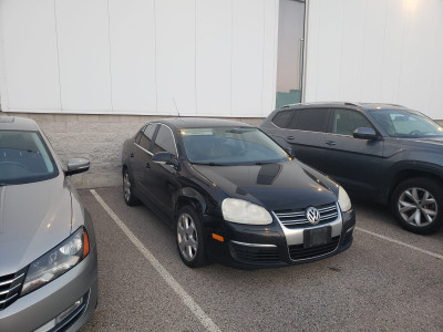 2007 Volkswagen Jetta Sedan - $4500