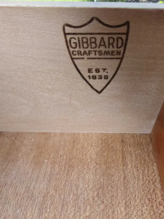 GIBBARD Dresser GREAT CONDITION CAN DELIVER  in Dressers & Wardrobes in City of Toronto - Image 10