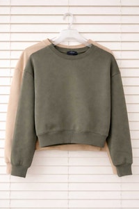 New Ambiance Cropped Crewneck Sweatshirts​ Delta/Surrey/Langley Greater Vancouver Area Preview