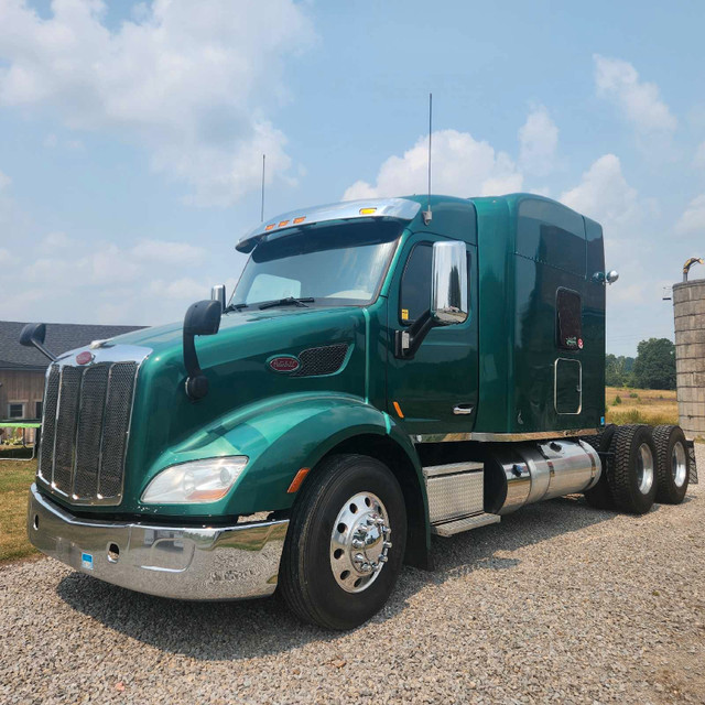 2019 Peterbilt 579 in Heavy Trucks in Kingston - Image 2