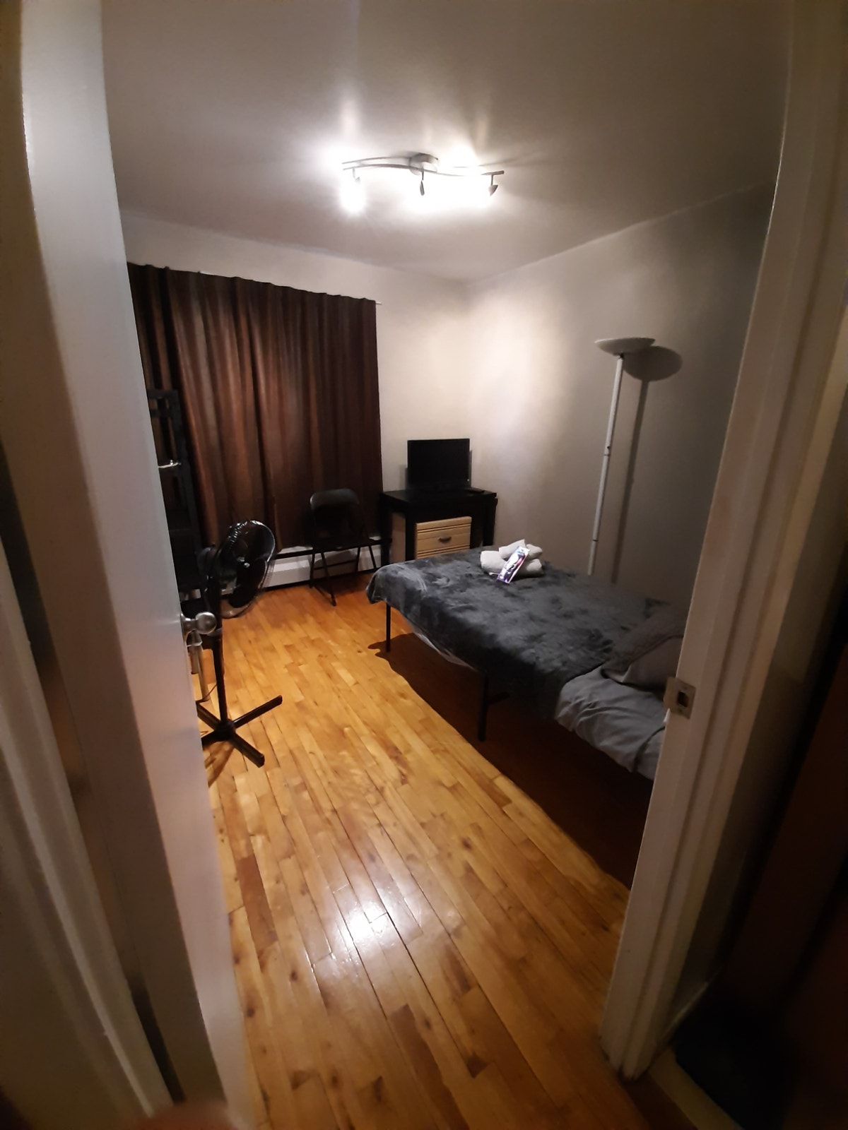 Chambre 450$  disponible à partir de le 5 de Août 2026 — photo 3