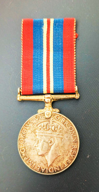 Médaille de la 2iem guerre mondiale 39-45 en argent sterling