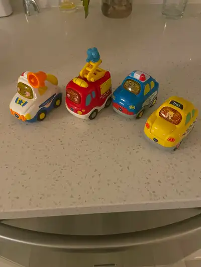 Vtech battery operated Go! Go! cars etc! Batteries are not included, Very Good condition Intended fo...